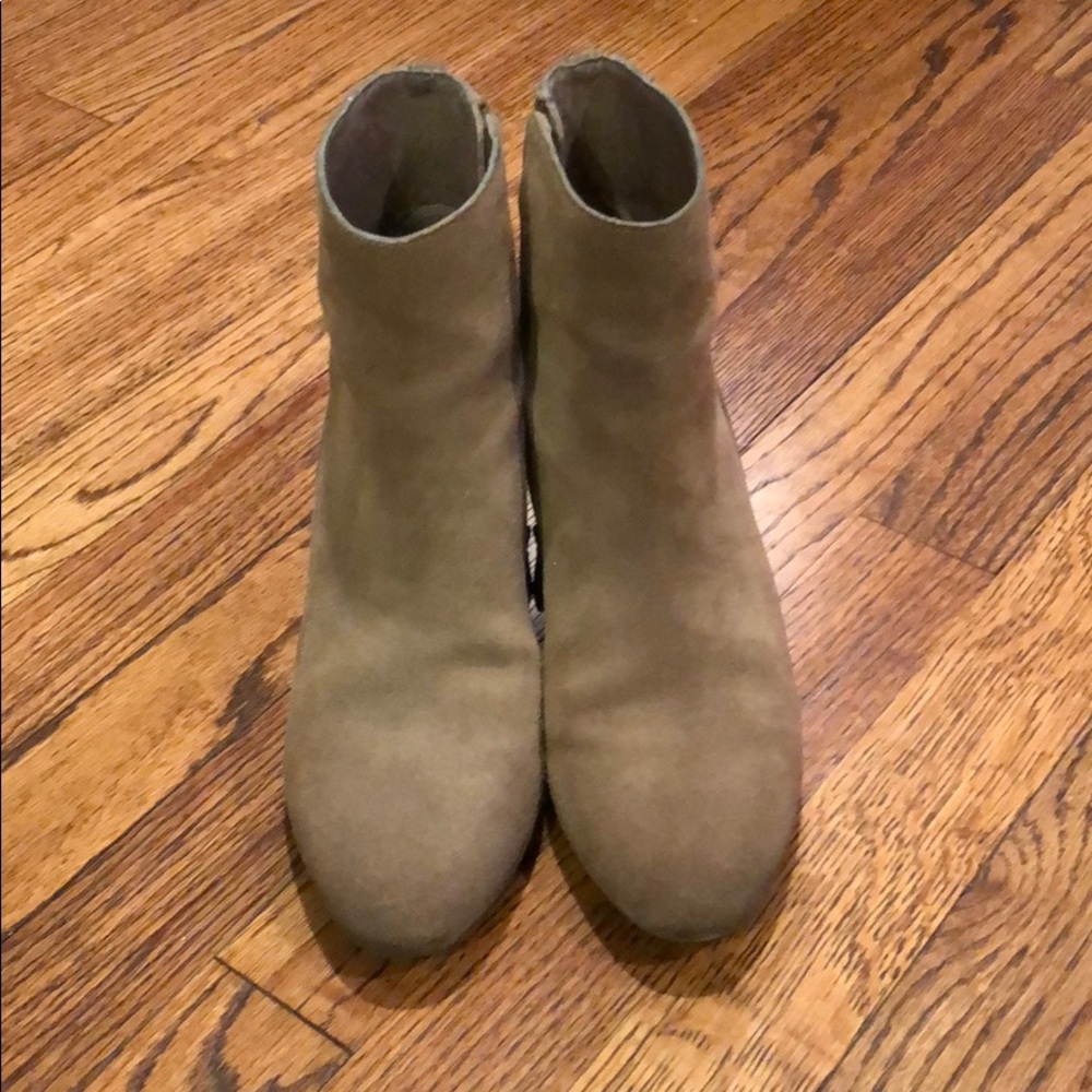 Vince Camuto Booties
